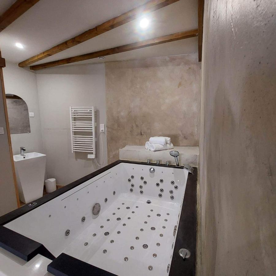 Bed and Breakfast Manoir Les Cèdres Corbehem Esterno foto