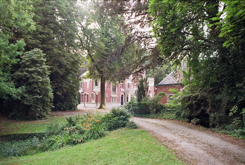 Bed and Breakfast Manoir Les Cèdres Corbehem Esterno foto
